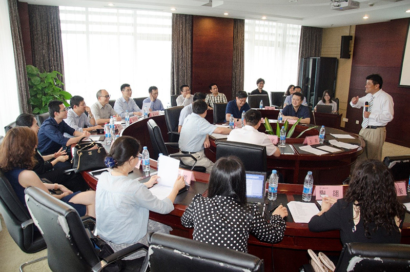 校企合作谱新篇 互惠双赢共发展——我院举办浙江大学&VMware技术交流会暨校企合作洽谈会